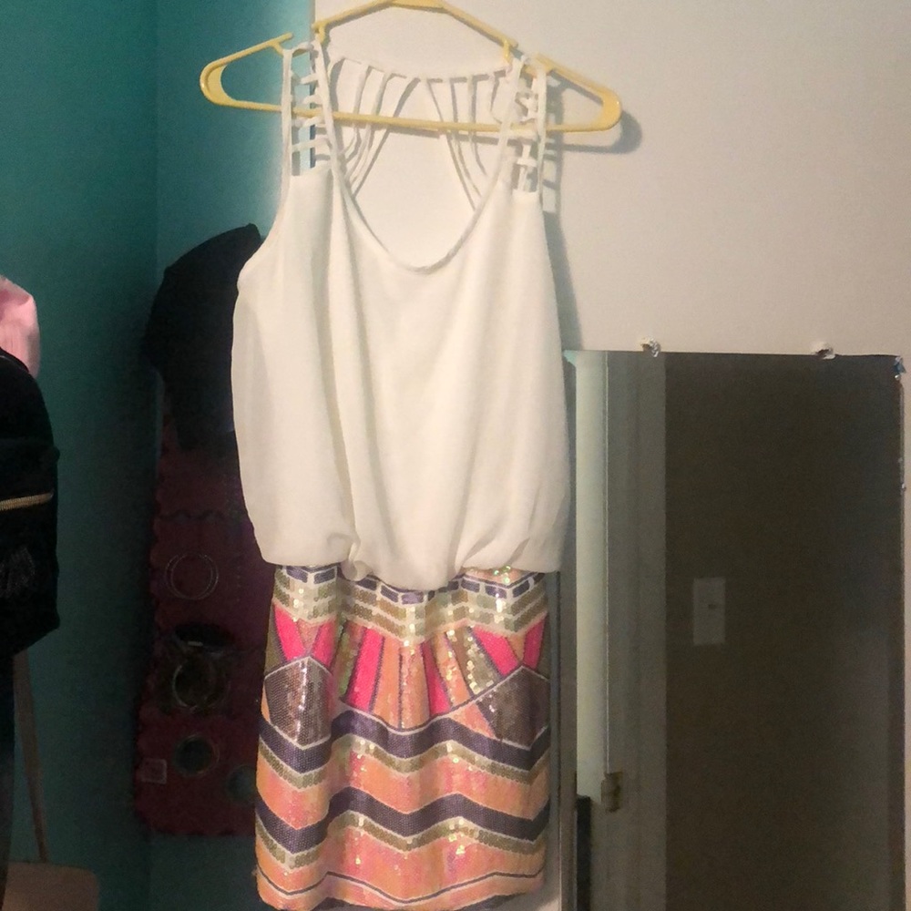 Cute dress for going out partying ❤️